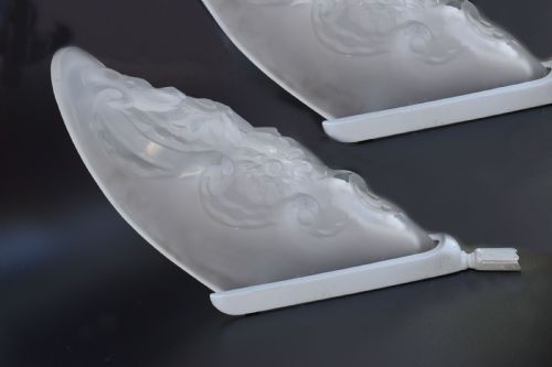 1930'S FRENCH ART DECO MATCHING PAIR OF WALL LIGHTS - ADDITIONAL PHOTO 2