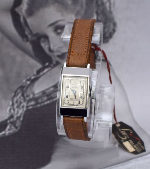 fig 1. Ladies Art Deco Swiss Watch by Luz Geneve, c1930, perfect condition.