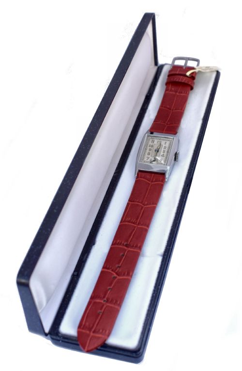 ART DECO LADIES WRIST WATCH TANK STYLE NEWLY SERVICED 1930'S - ADDITIONAL PHOTO 1