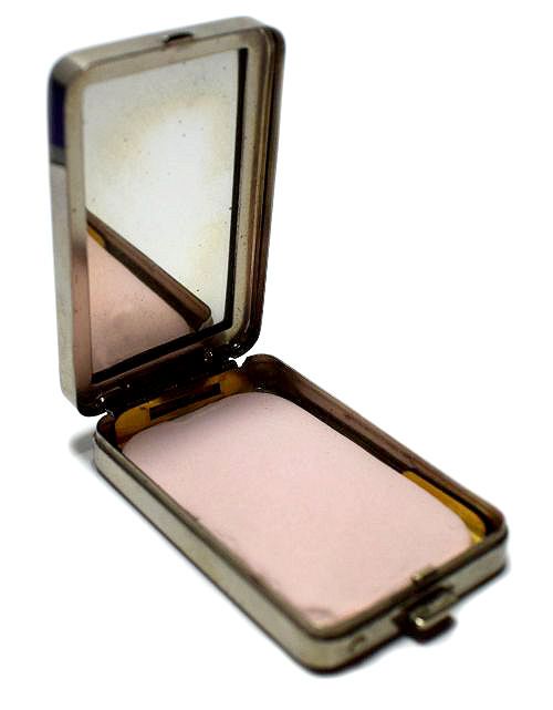 fig 2. Art Deco Geometric Ladies Powder Compact Du Barry, c1930