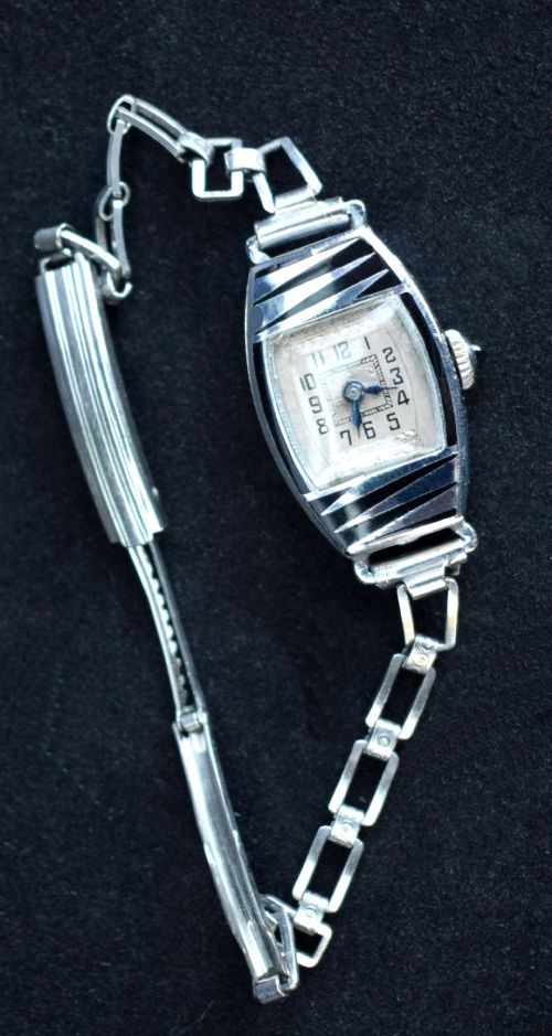 Art Deco Original Ladies Manual Wrist Watch by Didsheim, C1930