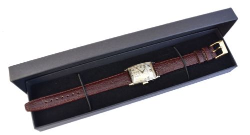 fig 1. Art Deco Hamilton Gents Manual Wrist Watch, c1940's