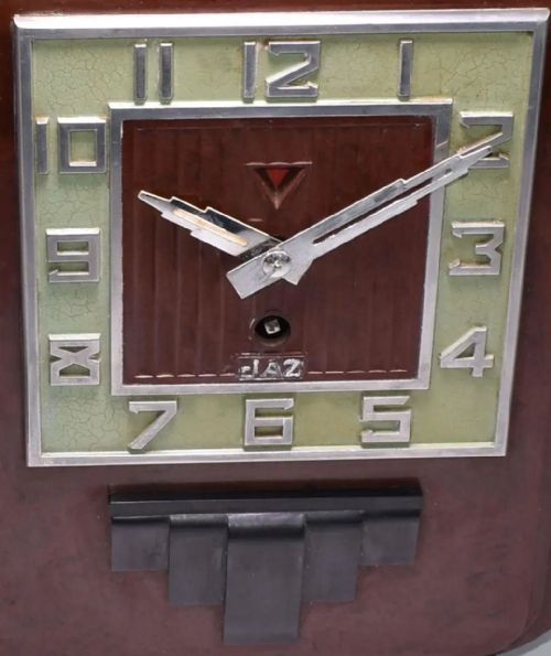 ART DECO LARGE IMPRESSIVE RED BAKELITE MANTEL CLOCK BY JAZ C1930S - ADDITIONAL PHOTO 2