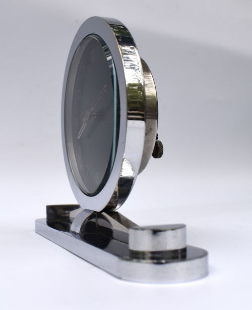ART DECO MODERNIST CHROME DESK CLOCK C1930 - ADDITIONAL PHOTO 2