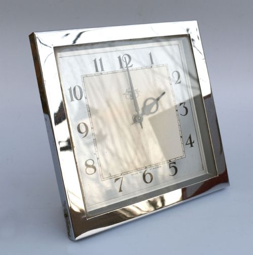 ART DECO CHROME DESK CLOCK NEWPORT C1930 - ADDITIONAL PHOTO 4