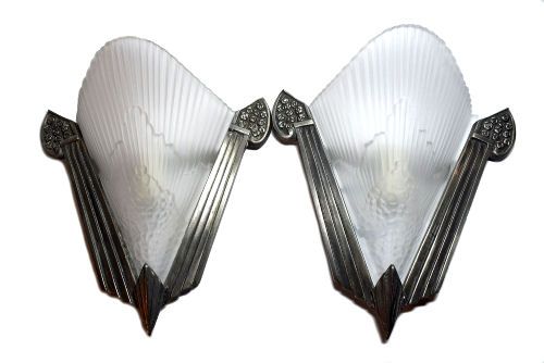 French Art Deco Matching Pair of Wall Lights