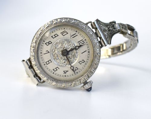 Art Deco Ladies Manual Watch by Swiss Watchmakers Erima, C1930