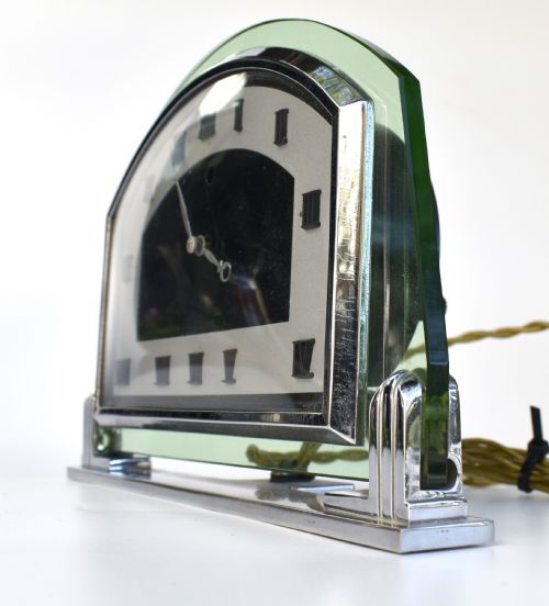 ART DECO GREEN GLASS MANTLE CLOCK BY GEC ENGLAND C1937 - ADDITIONAL PHOTO 2