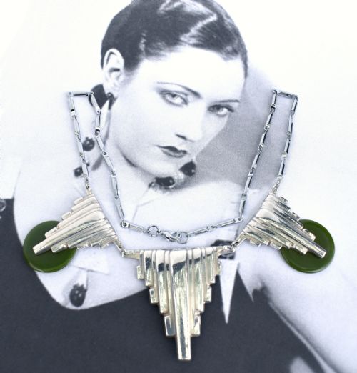 ART DECO BAKELITE AND CHROME NECKLACE C1930 - ADDITIONAL PHOTO 2