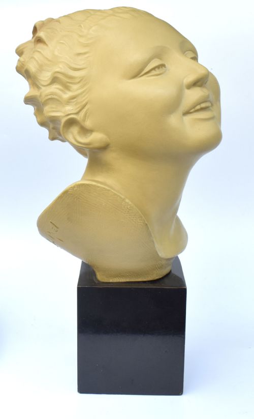 ART DECO BUST ON STAND BY BOHUMIL REZL C1930 - ADDITIONAL PHOTO 3