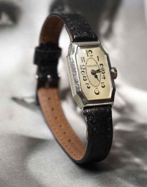 fig 1. Art Deco 14k White Gold Watch By Gruen, c1927