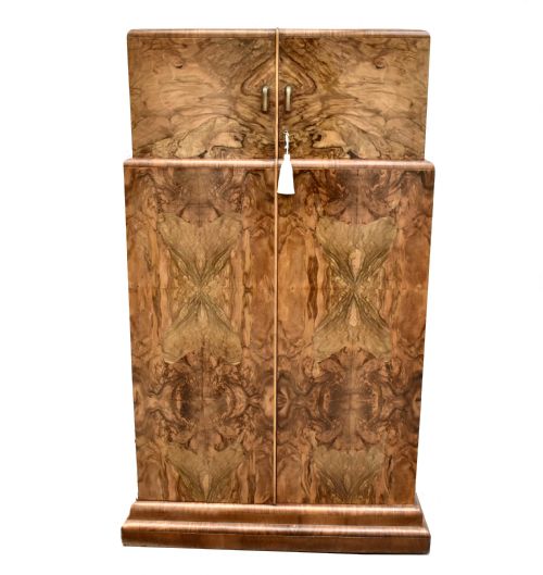 Art Deco Figured Walnut Single Wardrobe, C1930