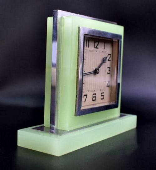 ART DECO OPALINE URANIUM GLASS CHROME CLOCK C1930 - ADDITIONAL PHOTO 2
