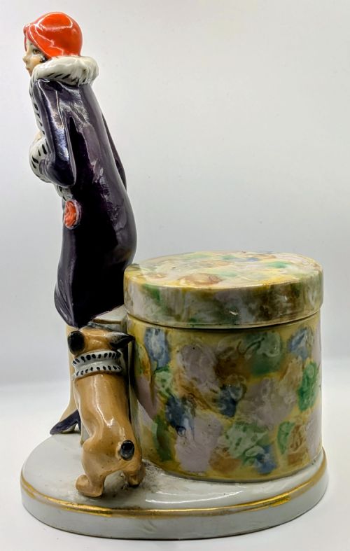 ART DECO PORCELAIN FLAPPER GIRL HALF DOLL DRESSER POWDER TRINKET BOX CIRCA 1930 - ADDITIONAL PHOTO 7