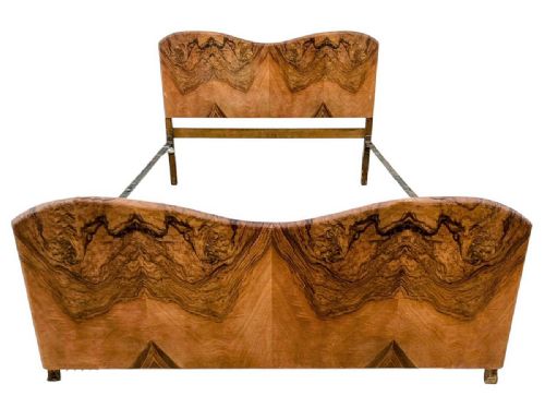 ART DECO HEAVILY FIGURED DOUBLE WALNUT BED C1930 - ADDITIONAL PHOTO 7