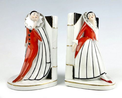 ART DECO PAIR OF CERAMIC BOOKENDS 'PIERROT AND PIERRETTE' C1930 - ADDITIONAL PHOTO 7