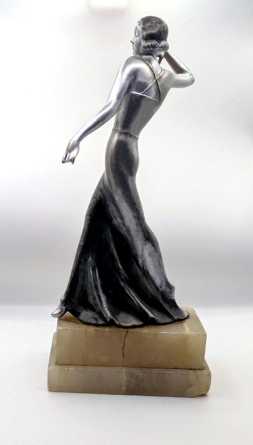 ART DECO SPELTER FIGURINE BY JOSEF LORENZL C1930 - ADDITIONAL PHOTO 3