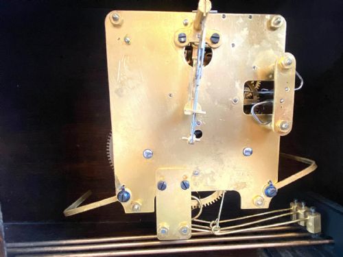 IMPRESSIVE LARGE ART DECO WALNUT CHIMING MANTEL CLOCK BY HALLER C1935 - ADDITIONAL PHOTO 3