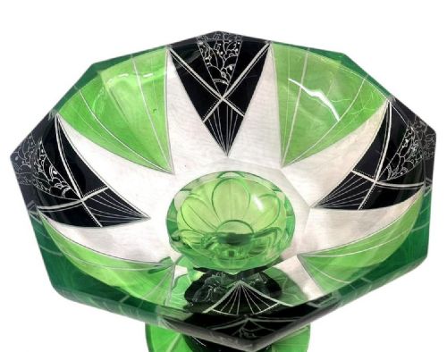 SPECTACULAR ART DECO URANIUM GLASS FIGURAL COMPORT CENTREPIECE C1930 - ADDITIONAL PHOTO 5