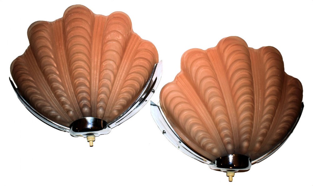 1930s Art Deco Pair of Soft Coral Shell Wall Lights or Sconces