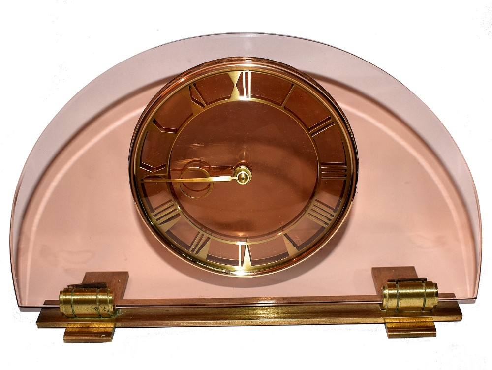 Large 1930's Art Deco Peach Glass Mantle Clock