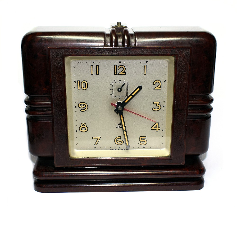 French Art Deco Streamline Bakelite Mantle Clock by JAZ