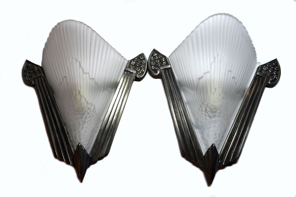 French Art Deco Matching Pair of Wall Lights