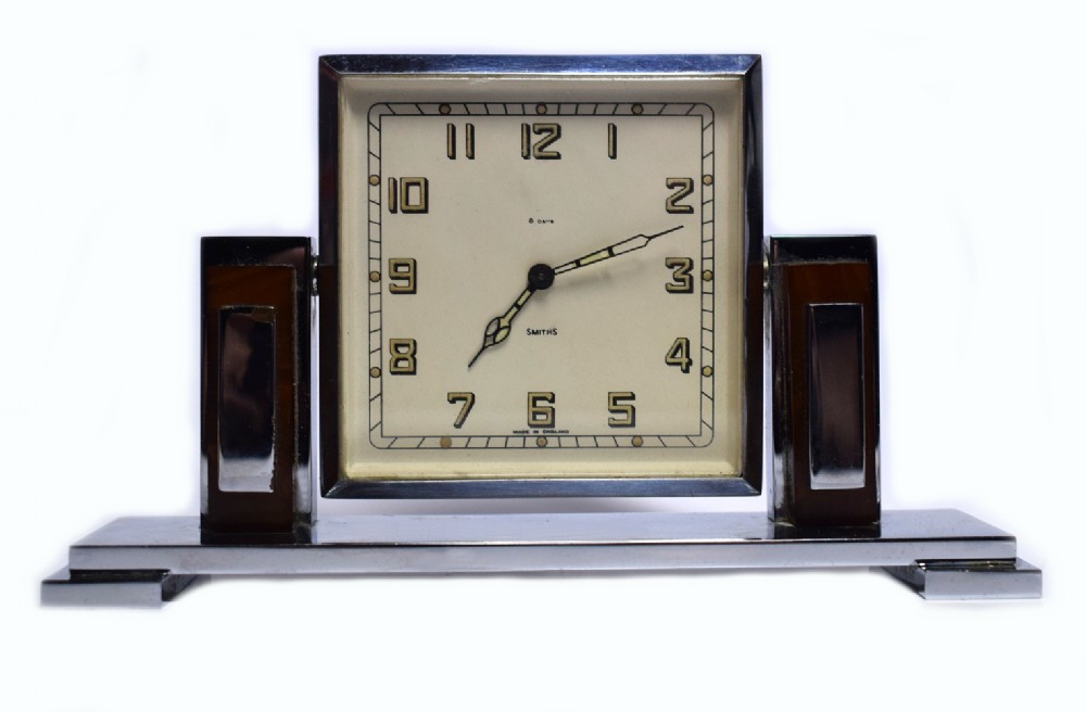 Art Deco Chrome And Bakelite Eight Day Clock