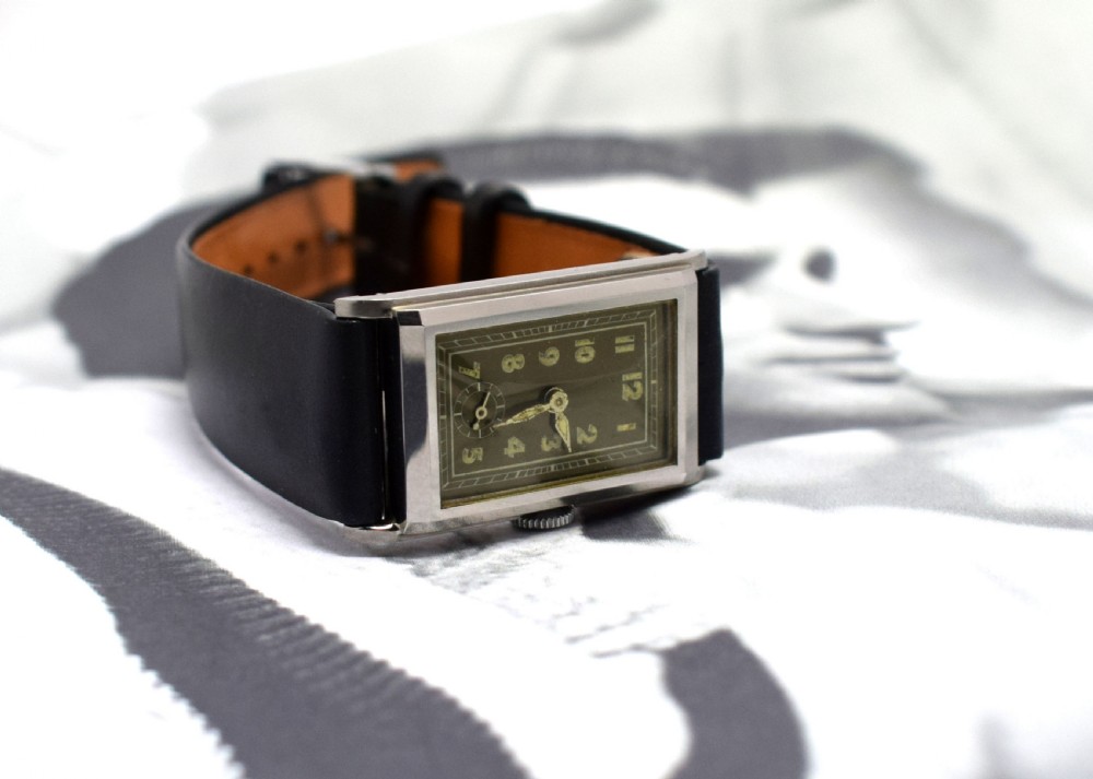 1930's Art Deco Gents Wrist Watch