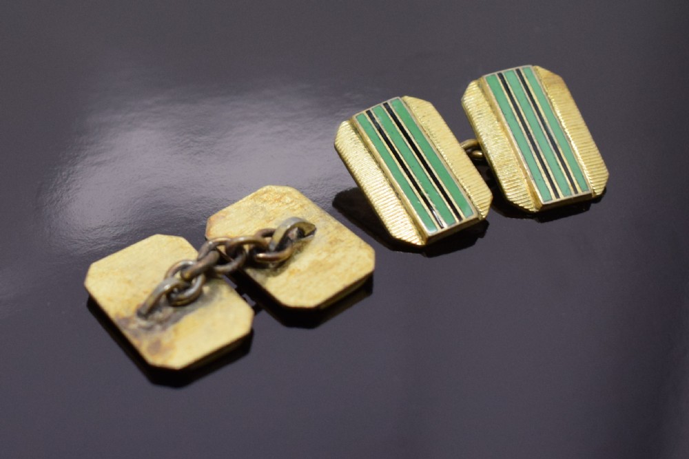 1930s Art Deco Gents's Matching Pair of Enamel Cufflinks View V