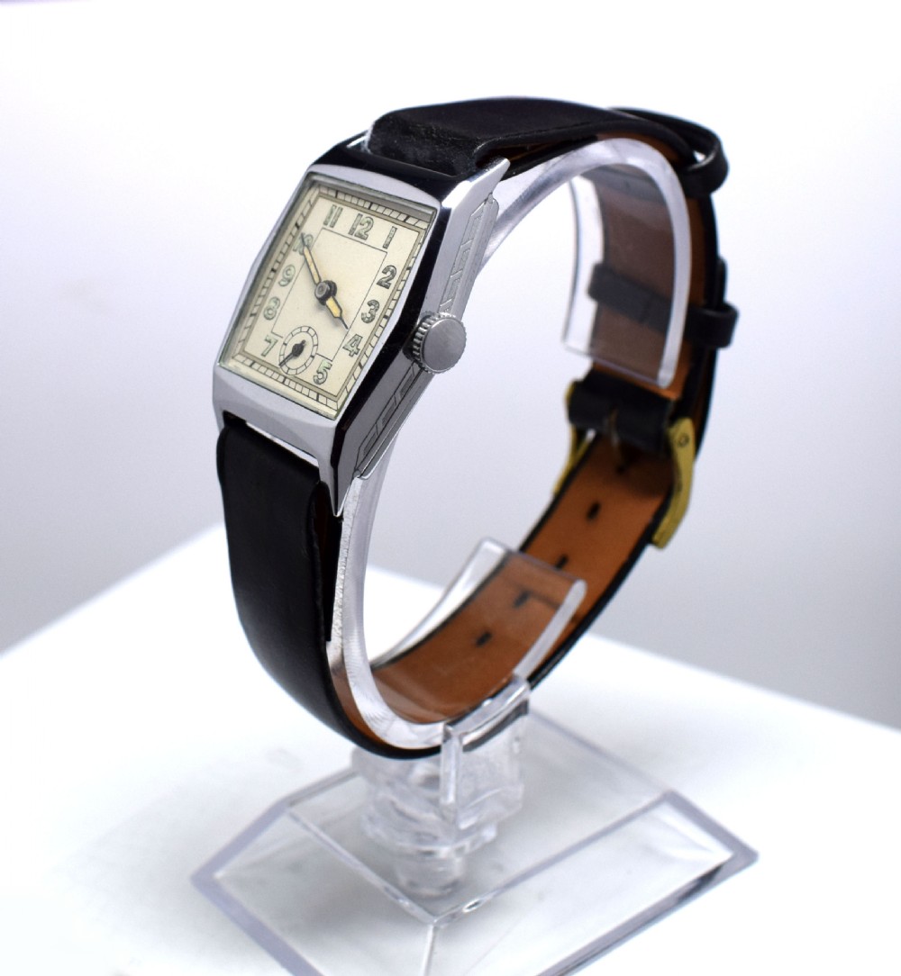 1930's Art Deco Gentleman's Wrist Watch View III