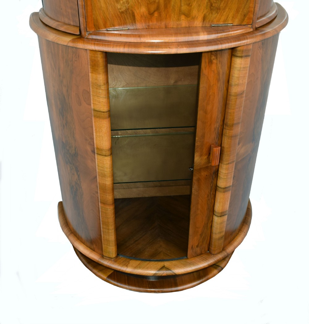 Superbly stylish Art Deco Walnut Cocktail cabinet View III