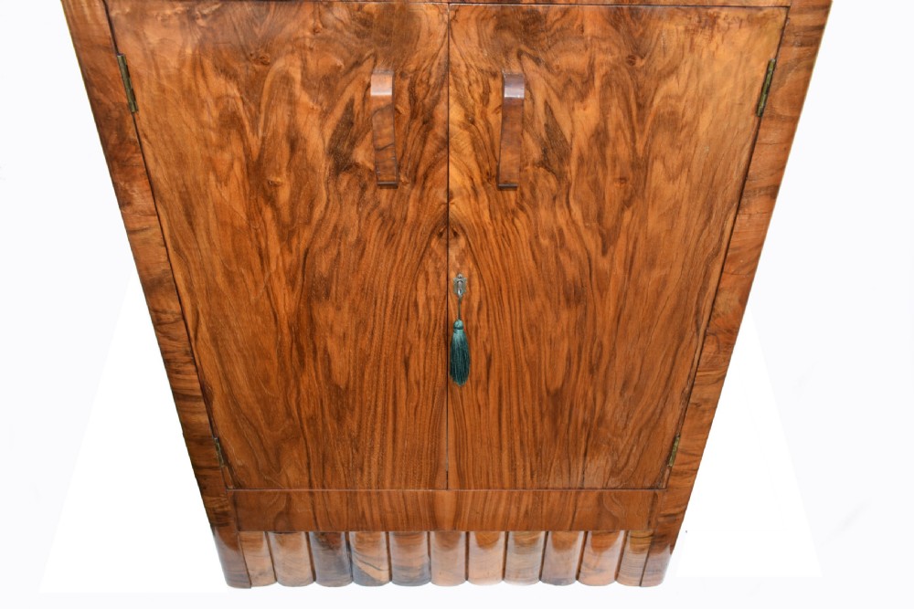 1930's Art Deco Fitted Walnut Cocktail Cabinet View IV