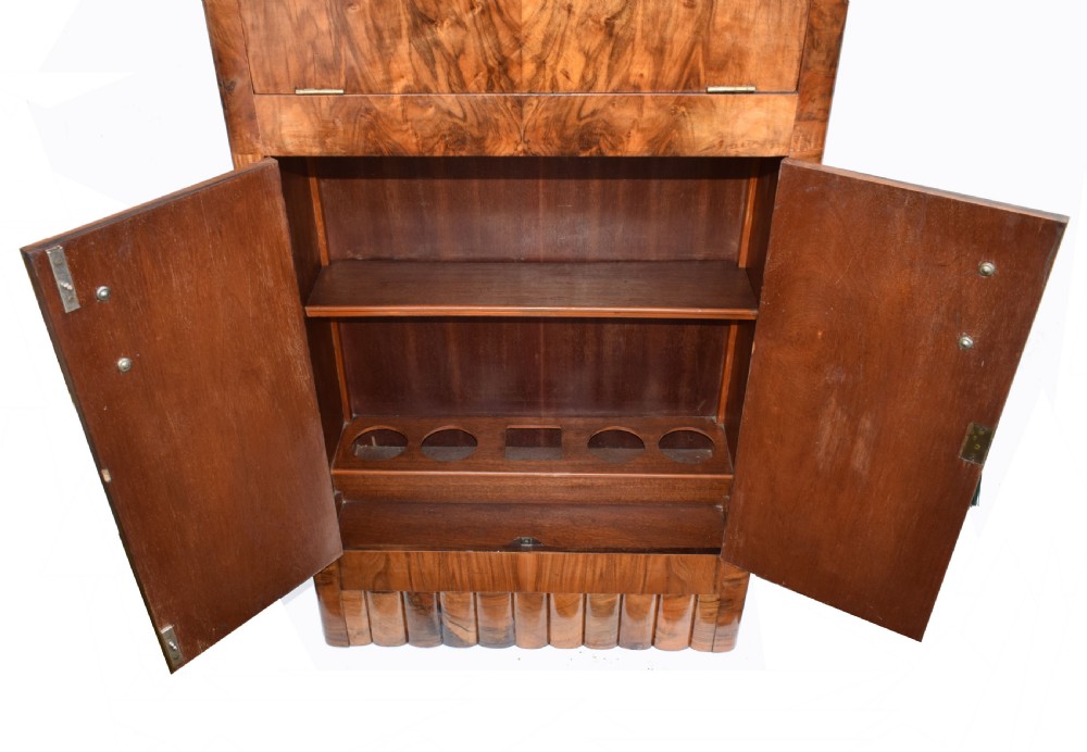 1930's Art Deco Fitted Walnut Cocktail Cabinet View VII