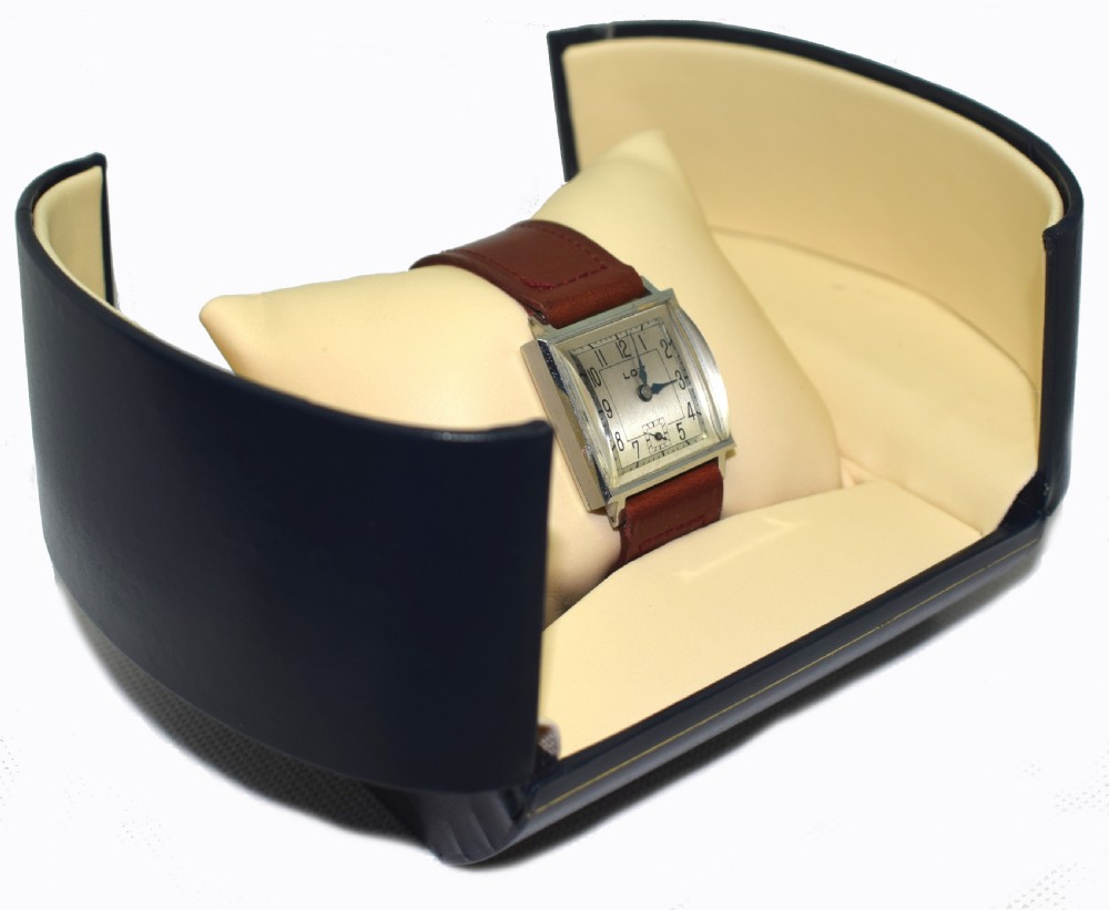 Never Used Art Deco Gents Wrist Watch, 1930's, Lov View XII