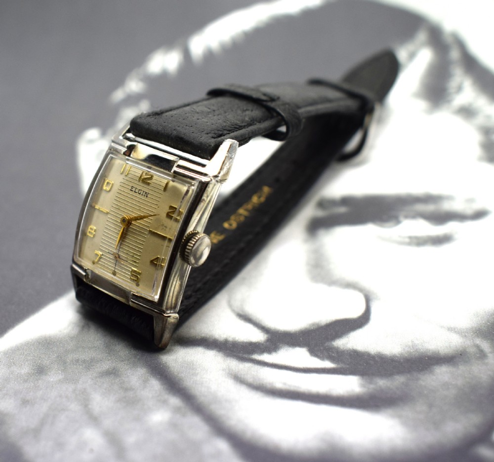 1940's Art Deco Gents Wrist Watch 19 Jewels, Elgin View IV