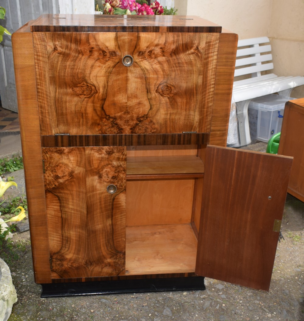 Art Deco Walnut Cocktail Cabinet, Circa 1930 View VII
