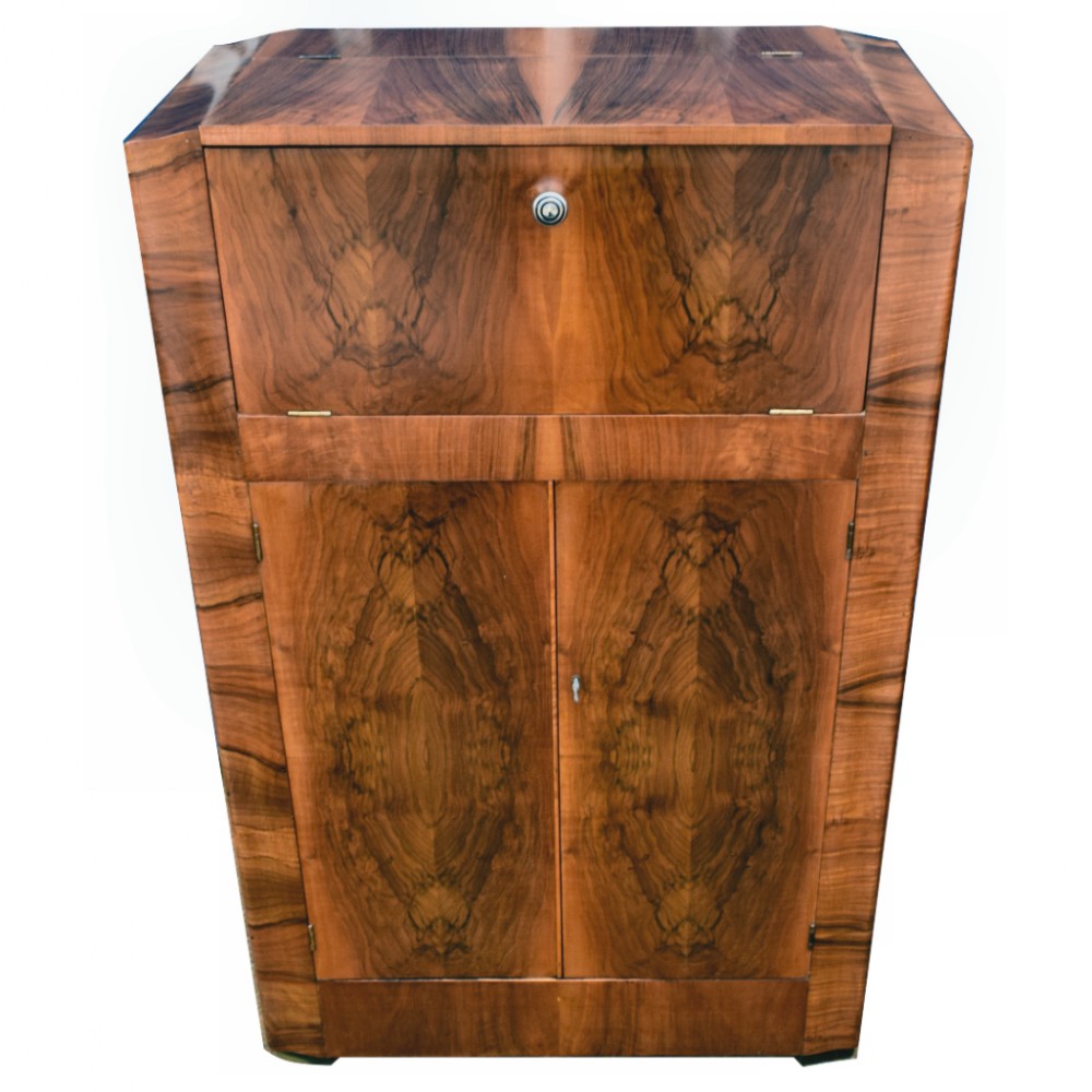 1930's Art Deco Walnut Cocktail Bar