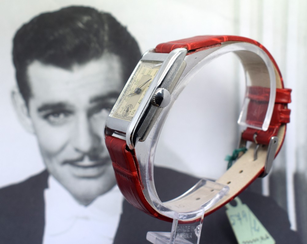 1930's Art Deco Gents Wristwatch Old Stock, Never Worn, Newly Serviced View X