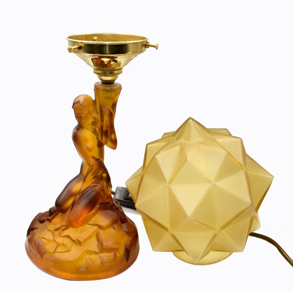 Art Deco Walther and Sohne Amber Glass Table Lamp, Circa 1930's View II