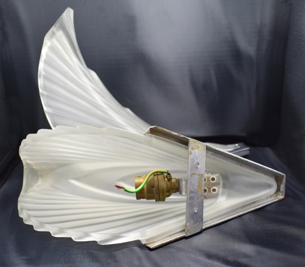 1930's Art Deco Wall Lights - Set Of Four View IV