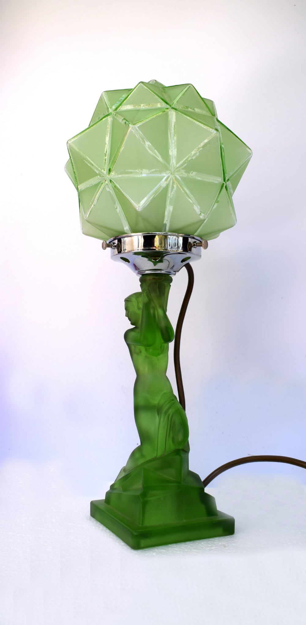Art Deco Walther and Sohne Peach Glass Table Lamp, circa 1930's View V