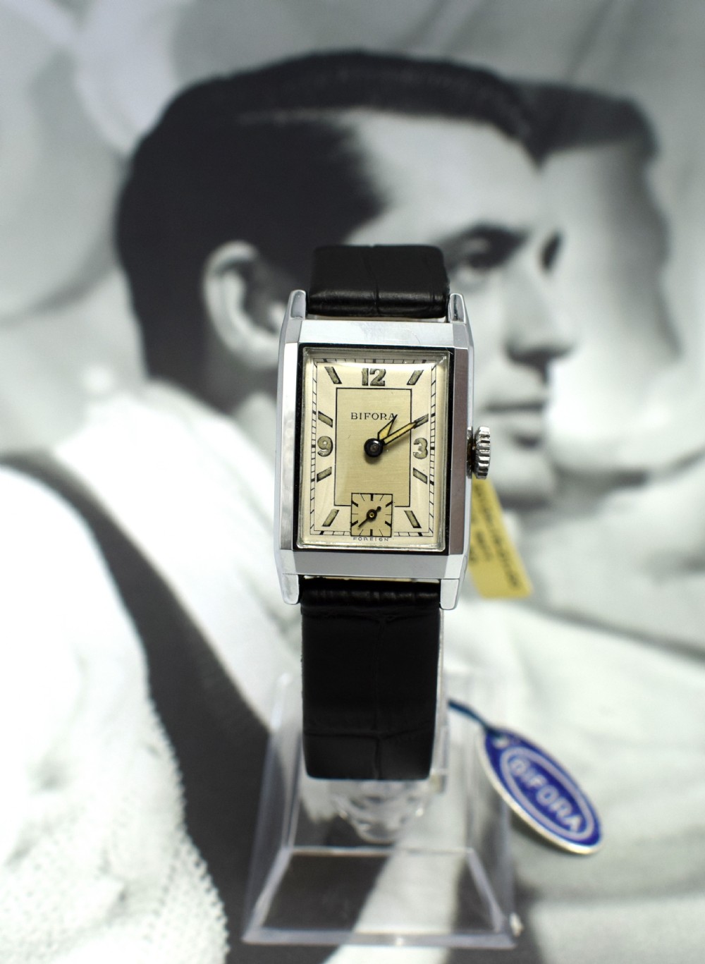 Art Deco Men’s Chrome Tank Manual Wristwatch, Never Used, Newly Serviced, 1930 View II