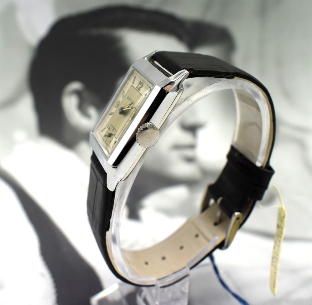 Art Deco Men’s Chrome Tank Manual Wristwatch, Never Used, Newly Serviced, 1930 View III