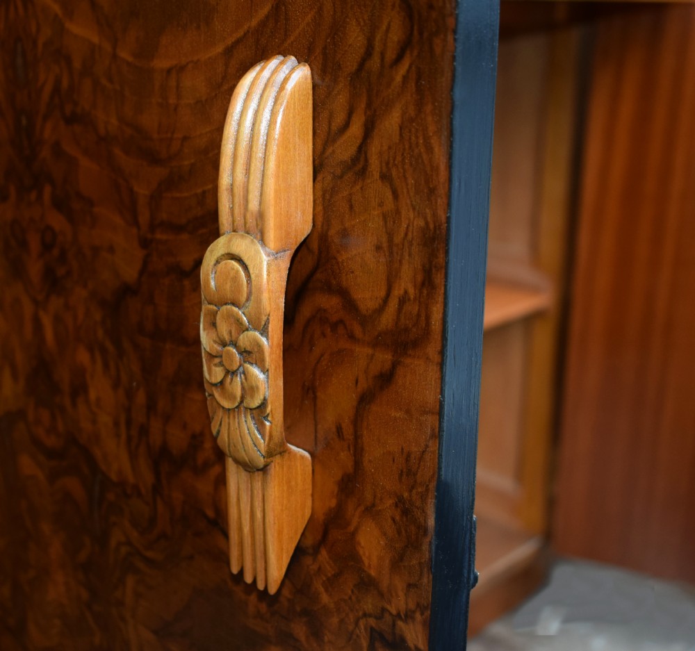 1930's Art Deco English Walnut Sideboard View VI