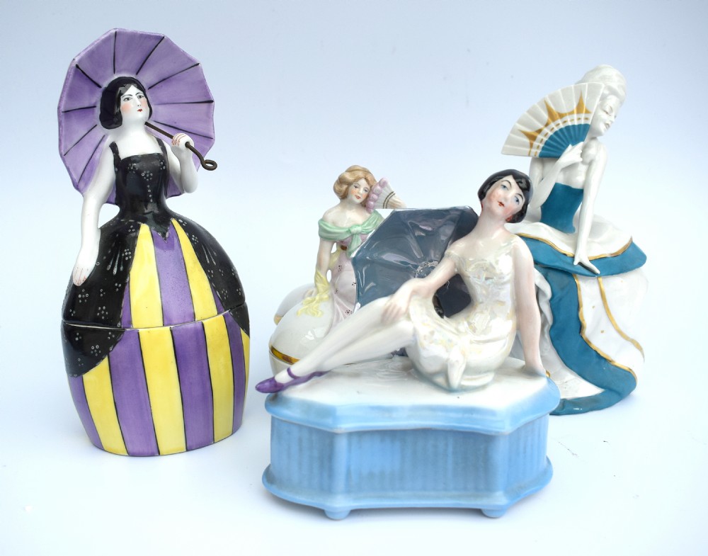 Art Deco Half Doll Powder Box, 1930's View VIII