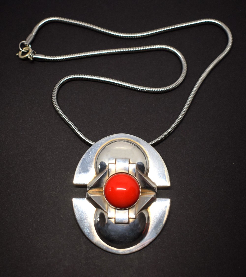 Art Deco Geometric Modernist Ladies Necklace