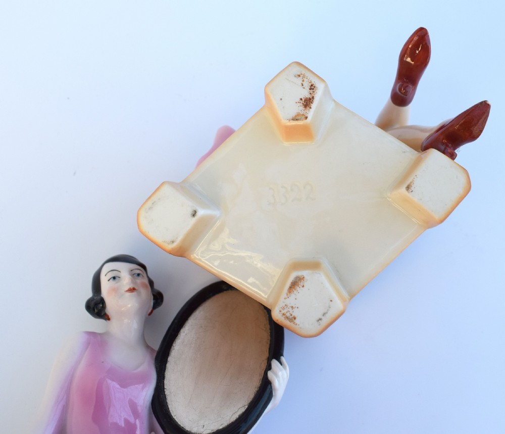 Art Deco 1930's German Flapper Girl Powder Box View IX