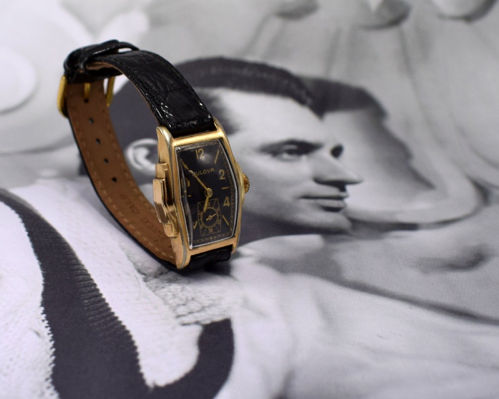 Art Deco Gents Skyscraper Wrist Watch by Bulova, circa 1937 View VII