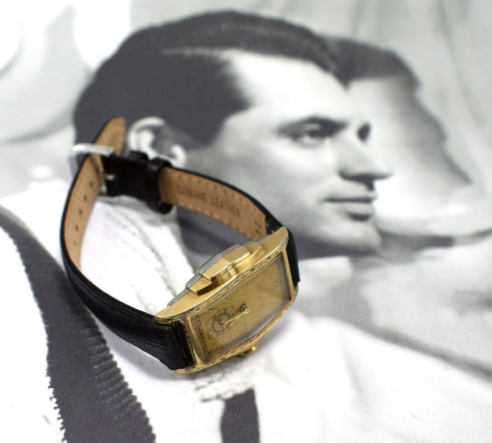 Art Deco Gents Skyscraper Wrist Watch by Bulova, circa 1937 View V
